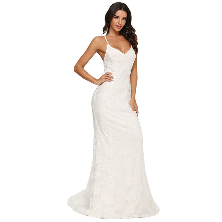 Robe de mariée cintrée avec bordure en dentelle – Style de mariée élégant et raffiné