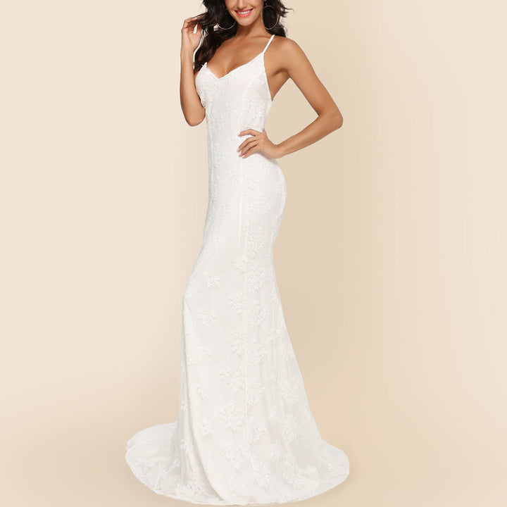 Robe de mariée cintrée avec bordure en dentelle – Style de mariée élégant et raffiné
