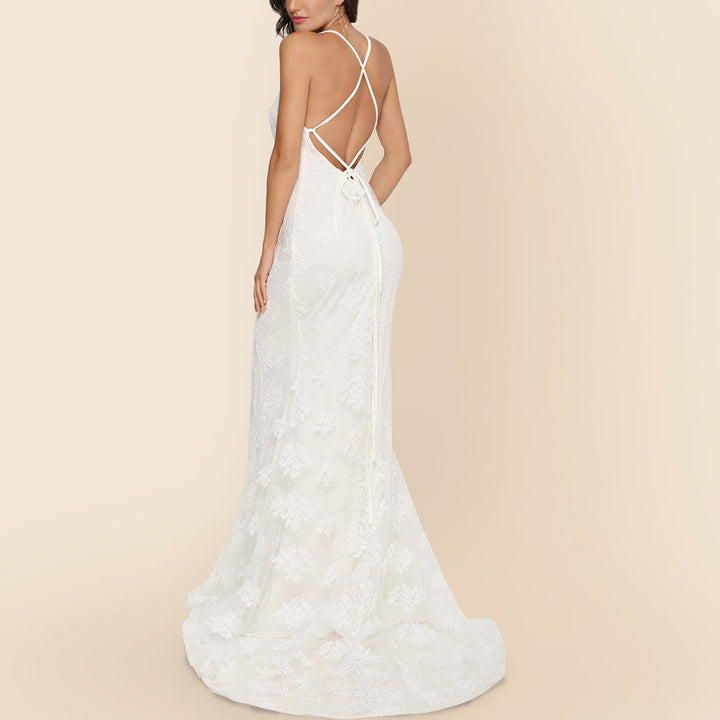 Robe de mariée cintrée avec bordure en dentelle – Style de mariée élégant et raffiné
