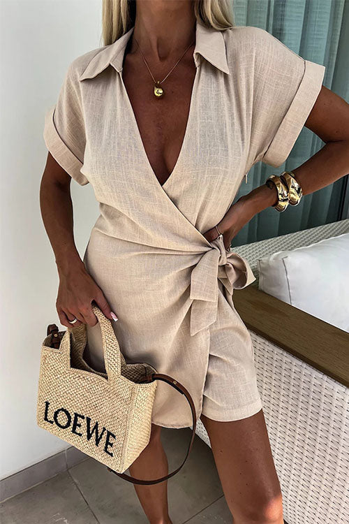 Women's dress made of viscose in wrap style with collar – stylish and elegant