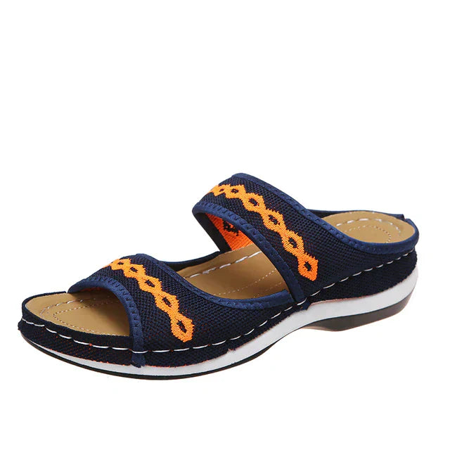 Damskie sandały boho na płaskiej podeszwie – letnie klapki typu slip-on