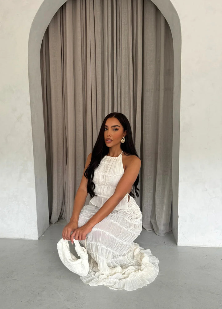 Conjunto veraniego de 2 piezas – Top corto con tirantes y falda maxi con volantes