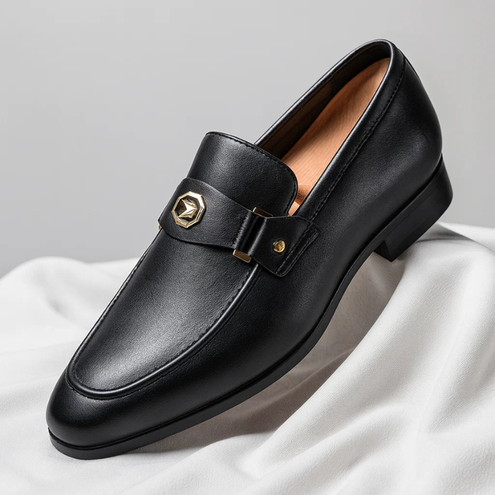 Men's Blue Leather Loafers with Metal Accent – Elegant Slip-On Shoes