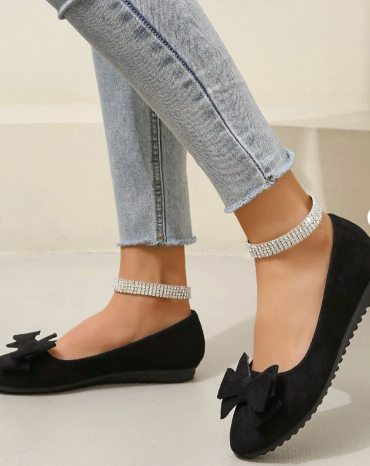 Damskie buty wygodne z wegańskiej skóry zamszowej – wygoda i styl