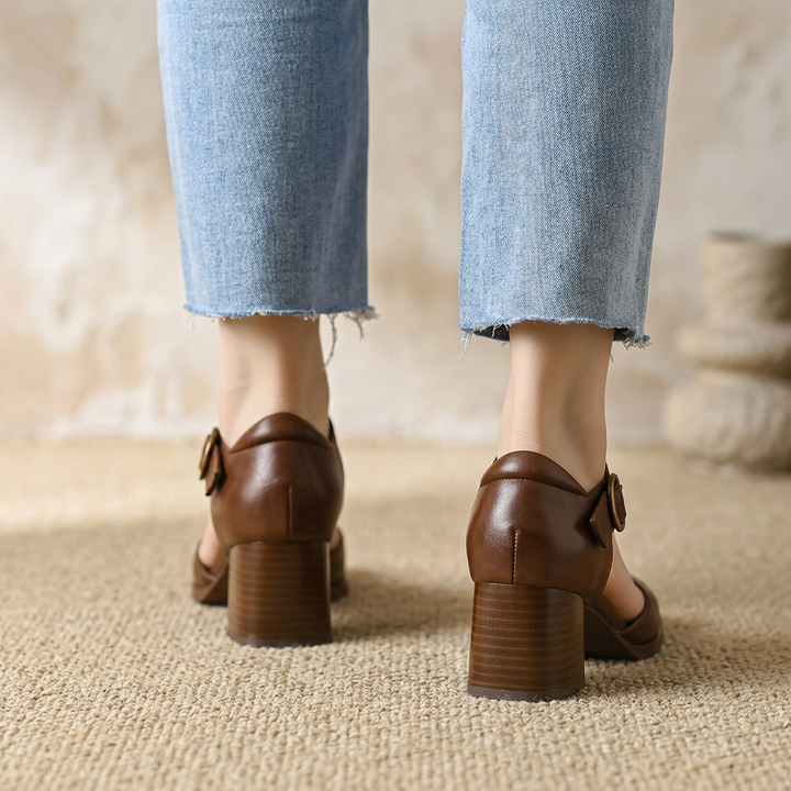 Damskie buty Chiko Mikhaila na kwadratowym obcasie – eleganckie i wygodne obuwie