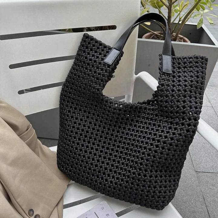 Women's Shoulder Bag – Minimalist Crossbody made of Vegan Leather