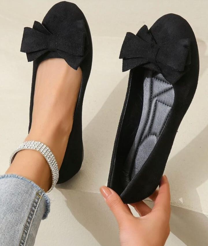 Damskie buty wygodne z wegańskiej skóry zamszowej – wygoda i styl