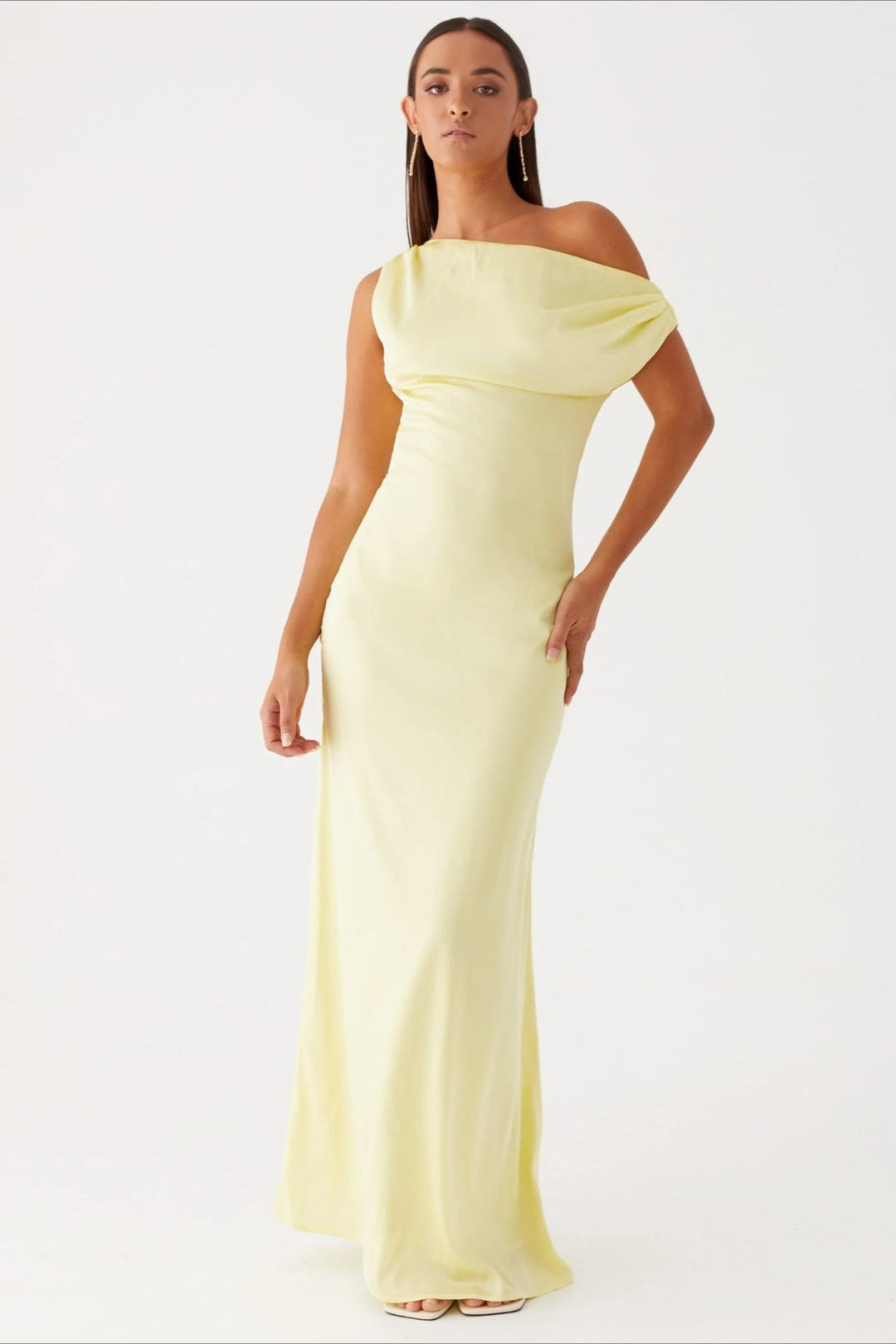 Women's Solid Color Maxi Dress with Asymmetric Neckline – Evening Dress