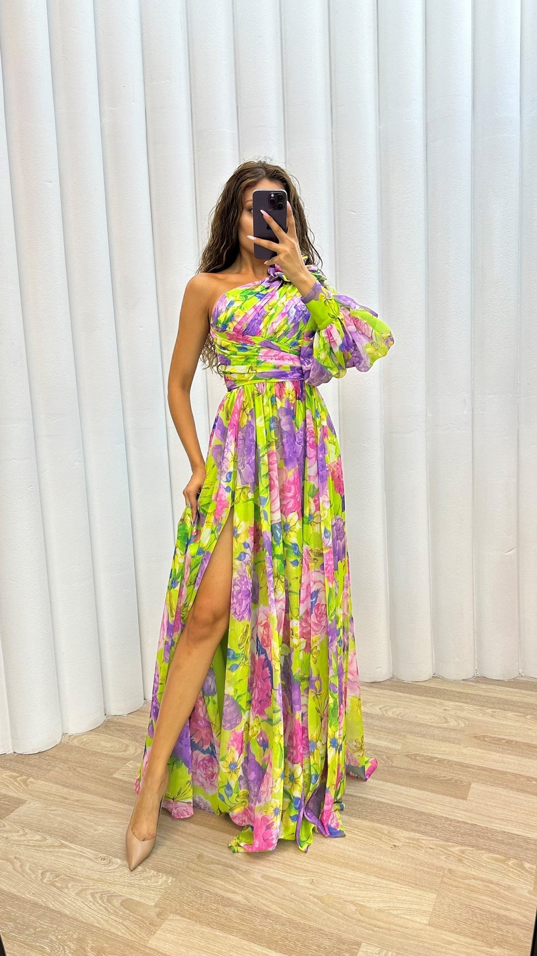 Damen Florales Schulterfreies Sommerkleid - Eleganter Fließender Event Kleid
