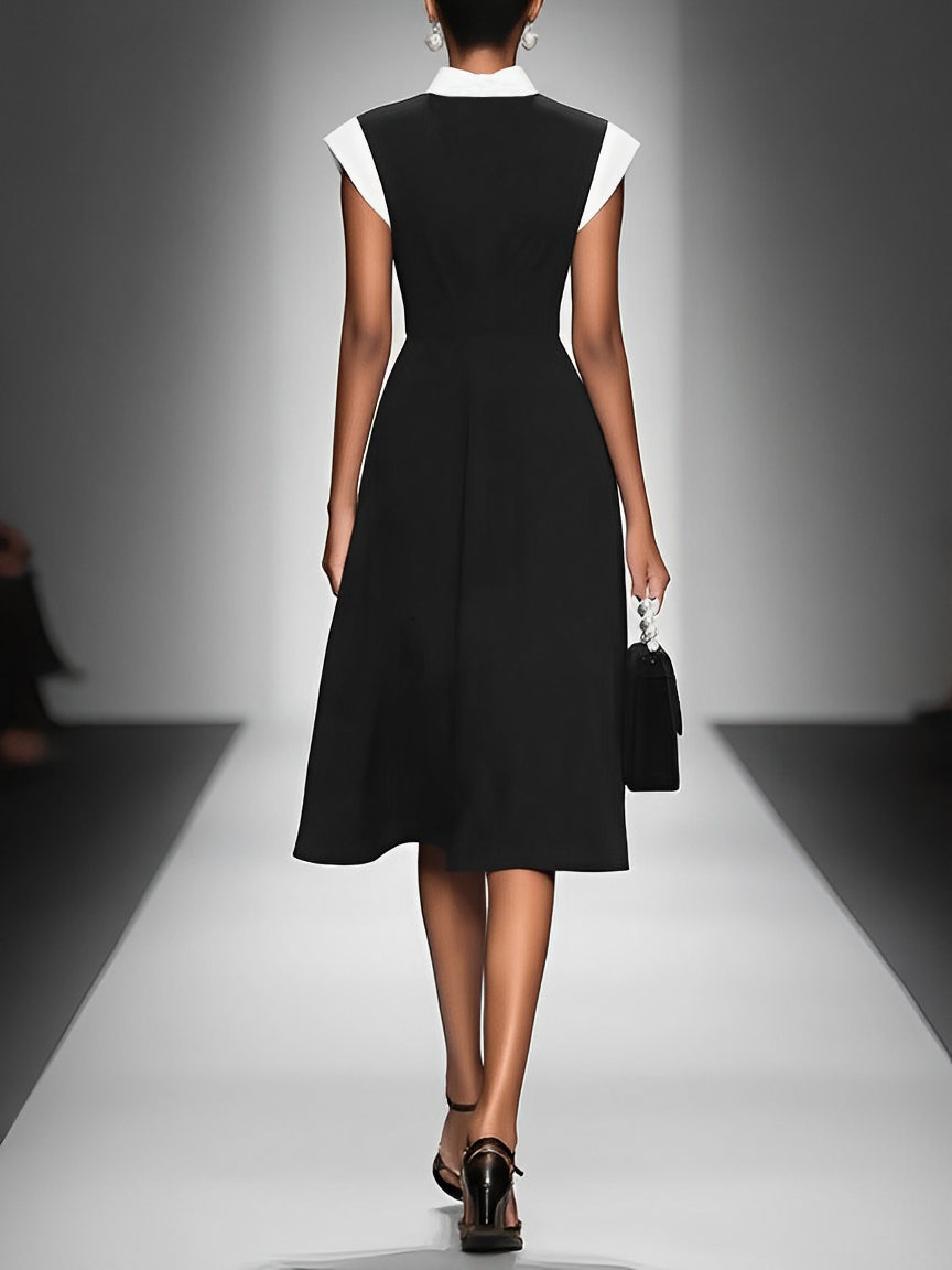 Colorblock midi dress with square neckline