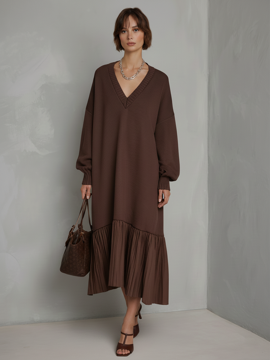 Braunes Strick-Midikleid mit Plisseesaum