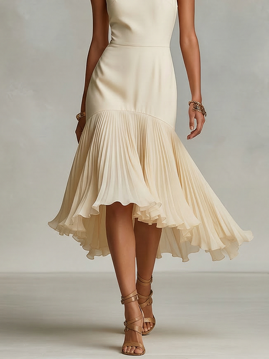 Elegant halter-neck midi dress made of crepe in ivory