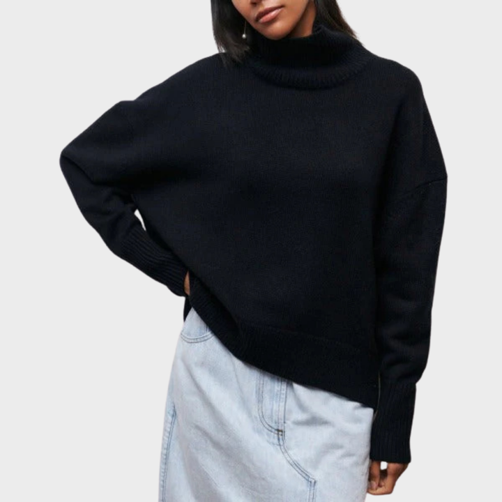 Alona | Knitted turtleneck sweater
