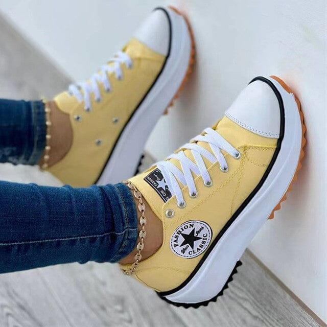 Damskie sneakersy Star Patch na platformie z sznurowaniem – swobodne masywne tenisówki z płótna