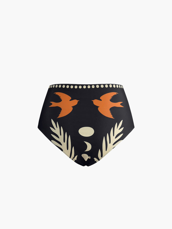 Asymmetric bikini set with bird print – trendy summer look