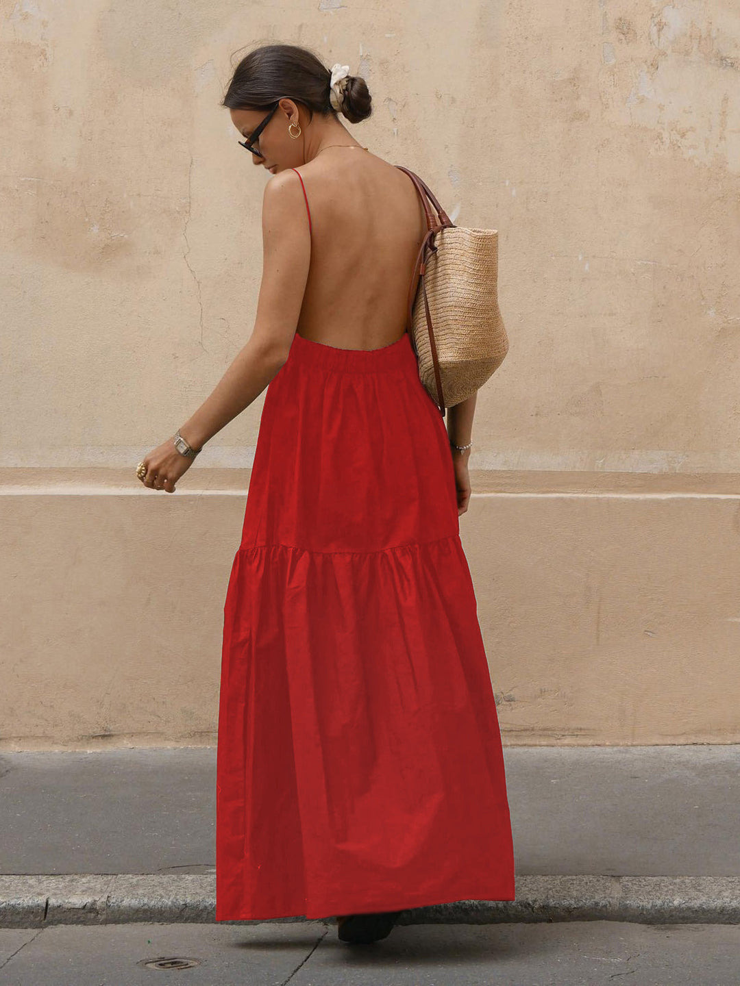 Elegantes Rückenfreies Maxikleid – Ärmellos, Tiefer Ausschnitt