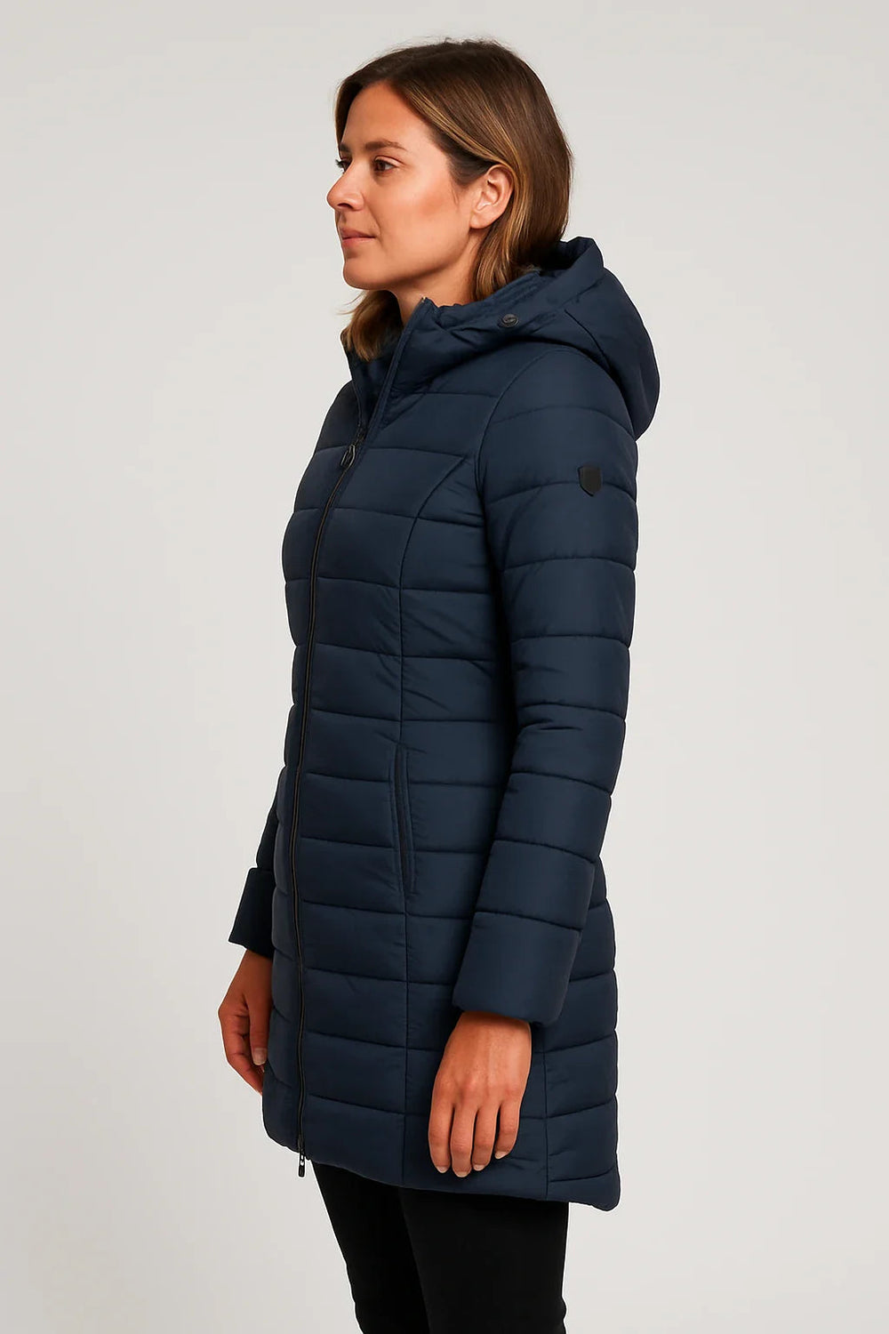Damen Beige Mittellanger Gesteppter Puffer-Kapuzenmantel in einem Weichen Materialmix 1