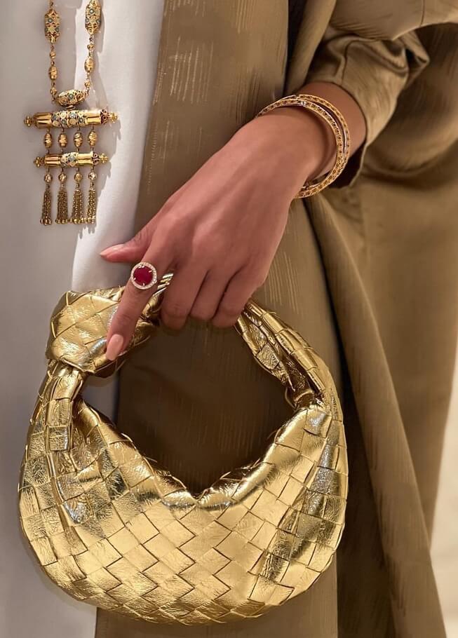 Damen Handtasche Kunstleder Mini Stilvoll mit Gitterdetails 13