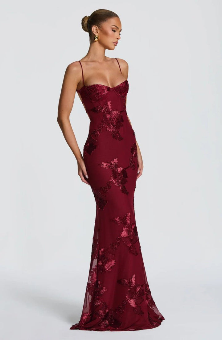 Damen Maxikleid mit Herzausschnitt: Eleganter Auftritt für Hochzeiten 2