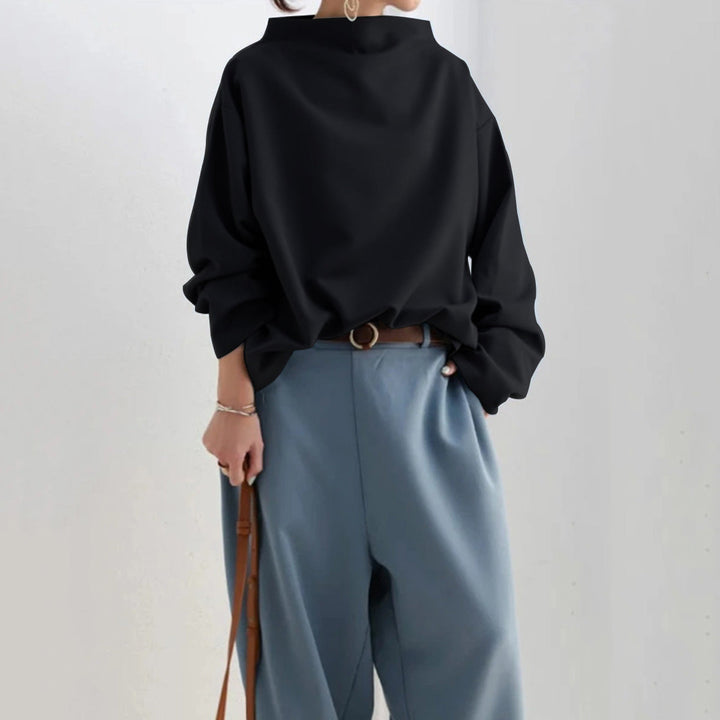 Women's Oversize Turtleneck Sweater Made of High-Quality Materials – Warm Sweaters for Women