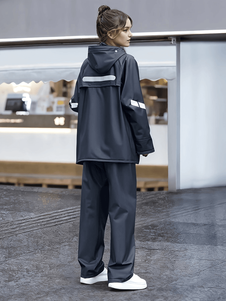 Traje de lluvia impermeable para mujer con capucha, elegante
