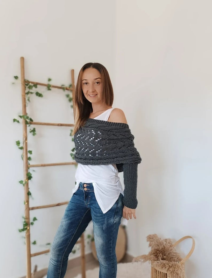 Women's Scarf Woven Elegant Wrap made of High-Quality Material