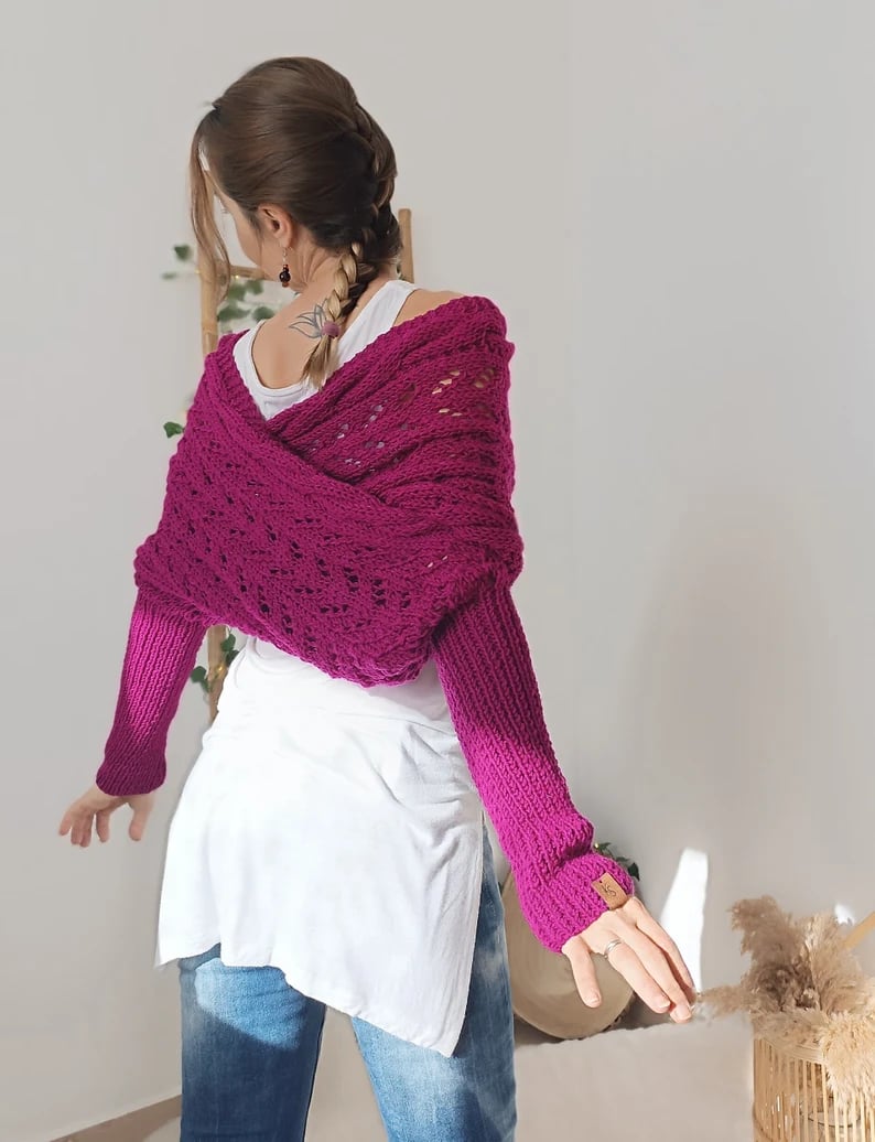 Women's Scarf Woven Elegant Wrap made of High-Quality Material