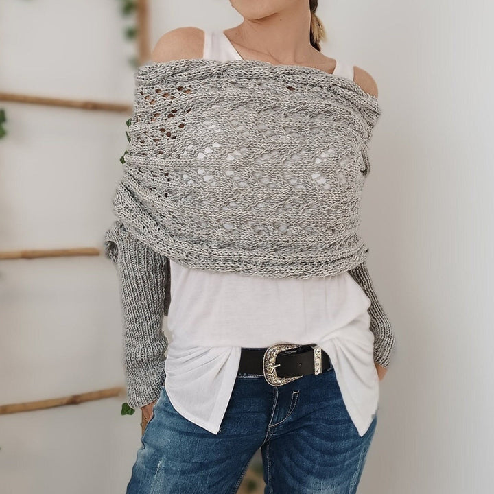 Women's scarf with sleeves braided design