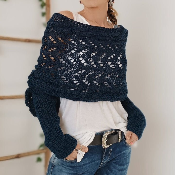 Women's scarf with sleeves braided design