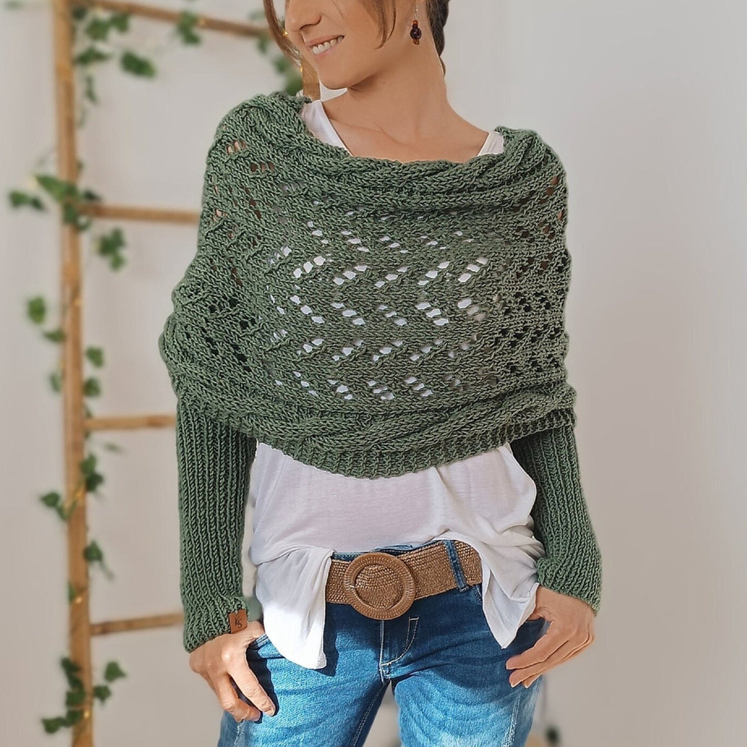 Women's scarf with sleeves braided design