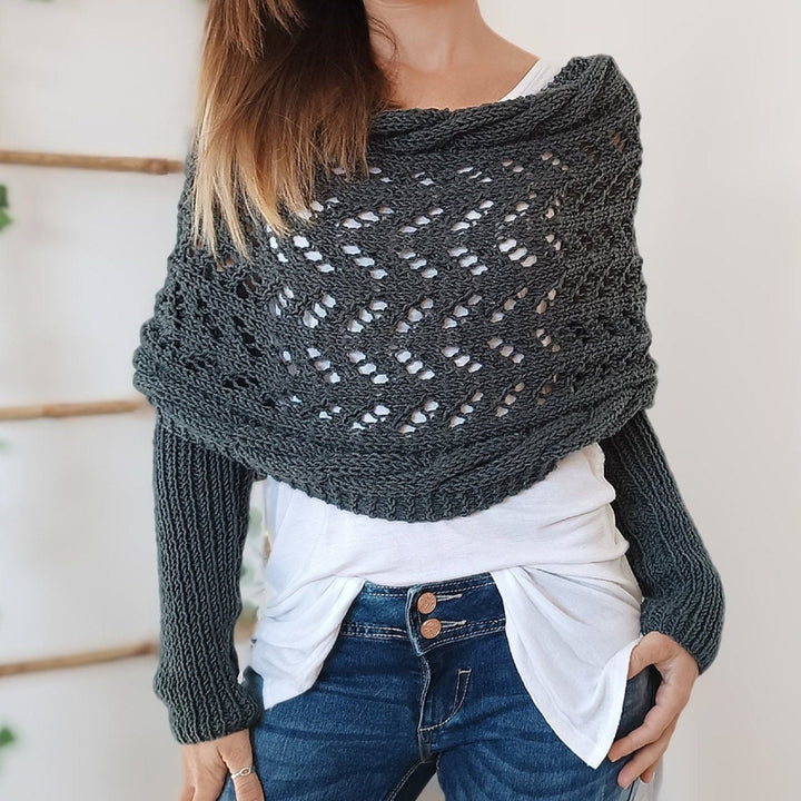Women's scarf with sleeves braided design