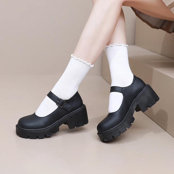 Women's leather shoes Mary-Lou with platform and block heel