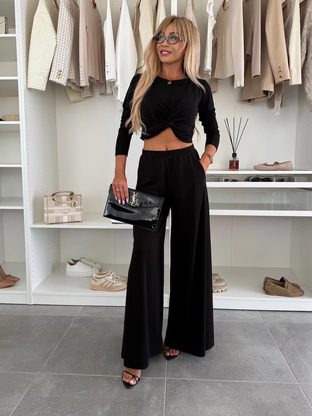 Ensemble femme haut noué et pantalon ample en matière respirante