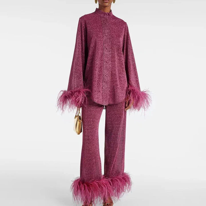 Women's set with glitter and feathers