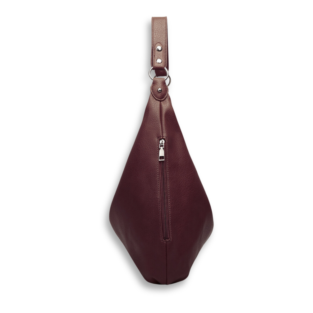 Women's shoulder bag made of vegan leather with adjustable shoulder strap – elegant crossbody bag