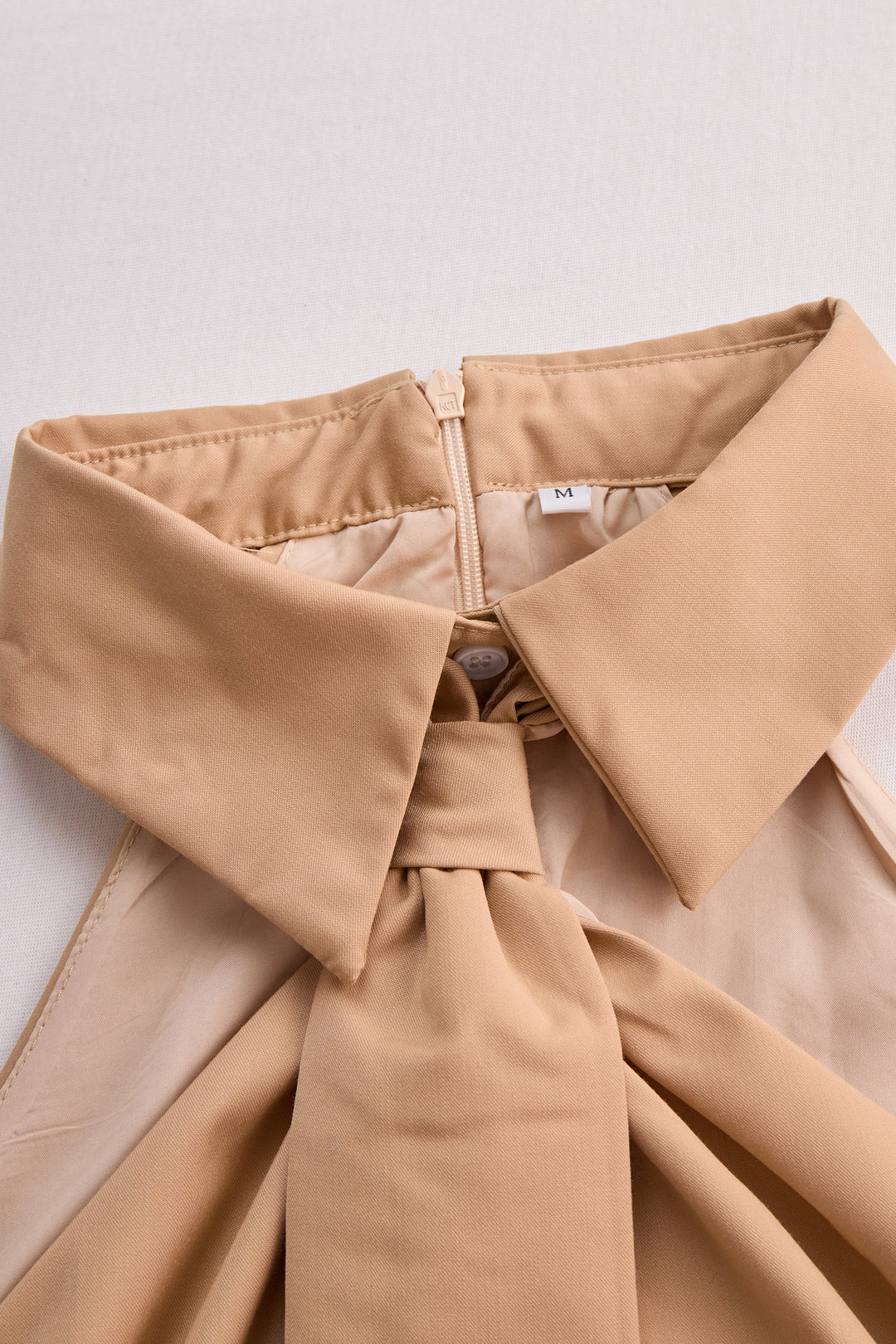Damenbluse Ärmelos Mischgewebe Mit Bindedetail Elegant 3