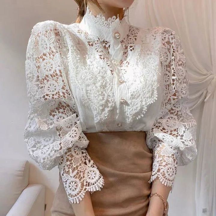Blusa de mujer con estampado de flores y escote alto