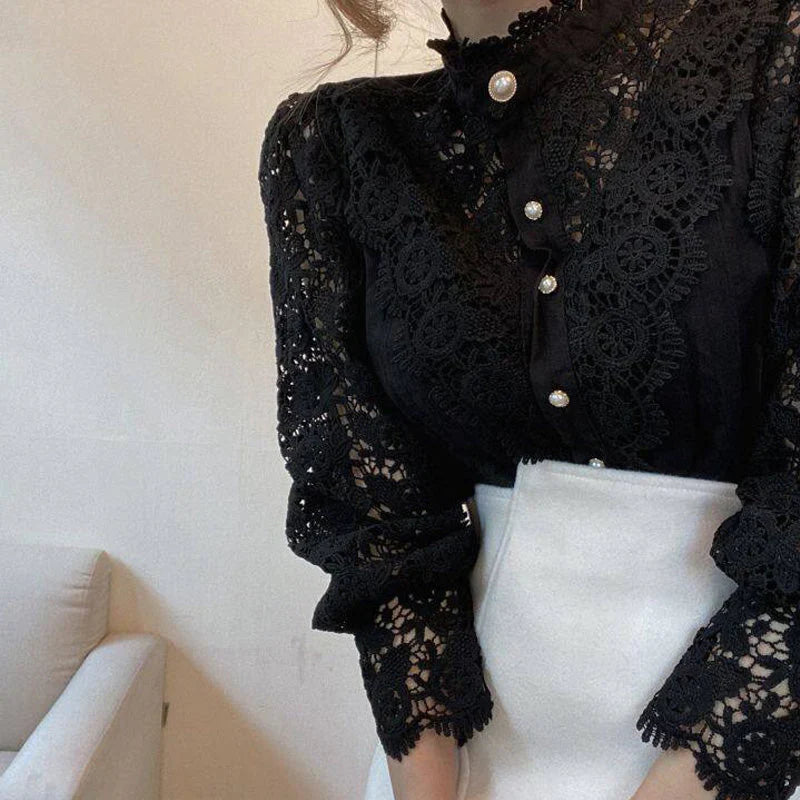 Blusa de mujer con estampado de flores y escote alto