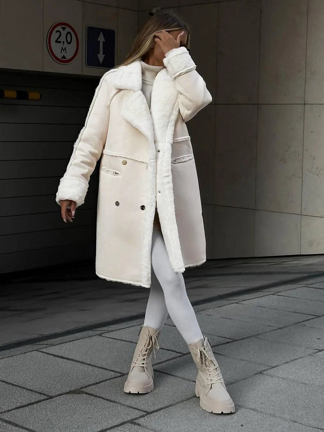 Women's jacket fleece elegant silhouette comfortable fit