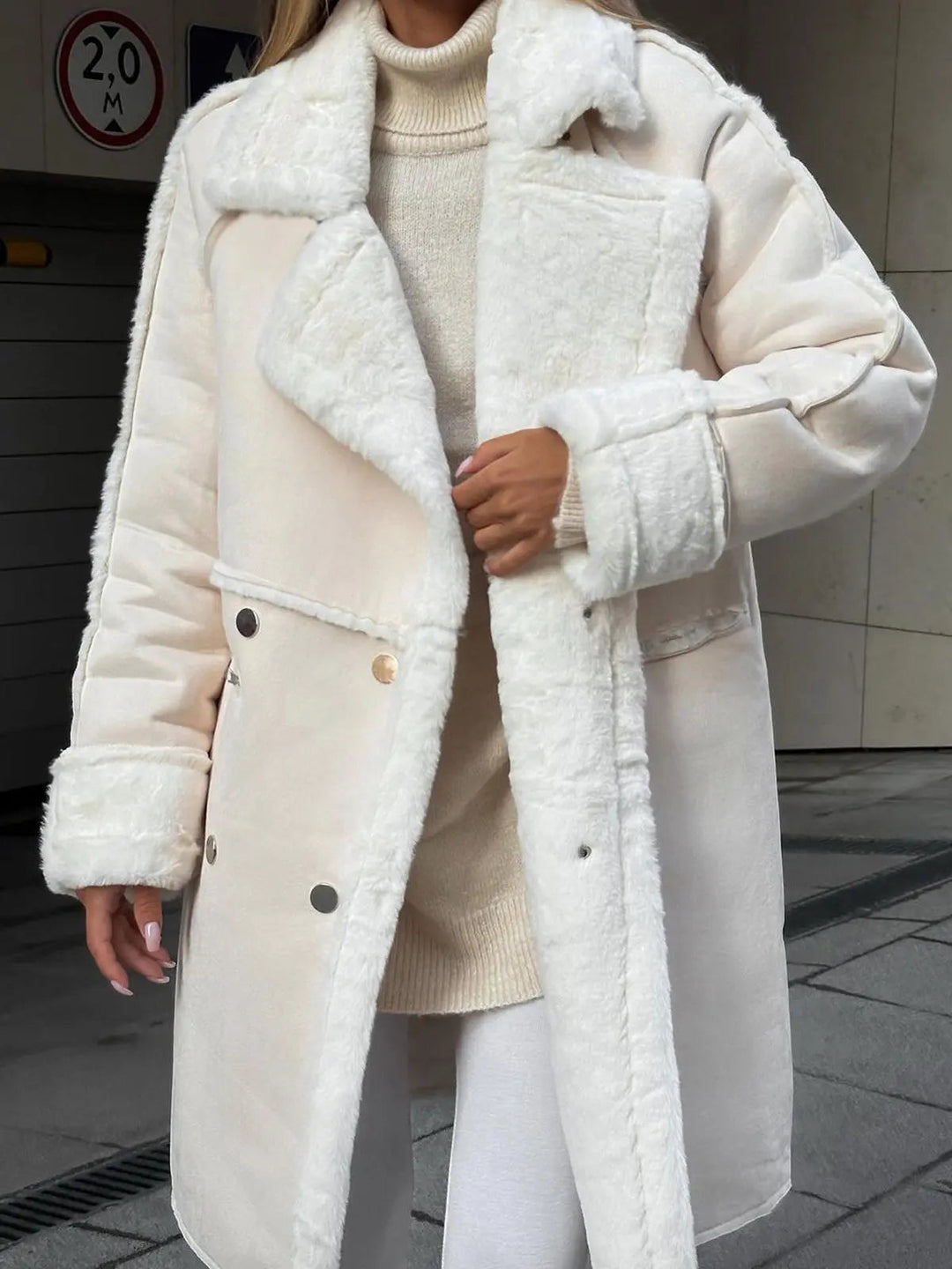 Women's jacket fleece elegant silhouette comfortable fit