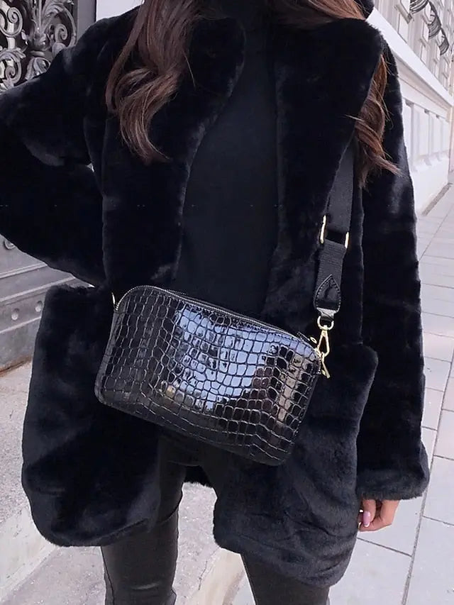 Women's jacket vegan fur trendy stylish