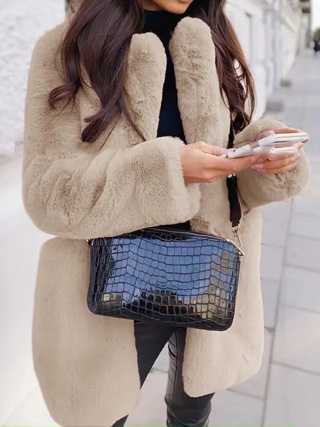 Women's jacket vegan fur trendy stylish