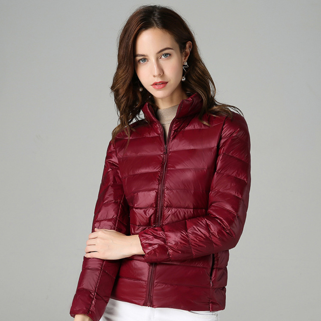 Women's lightweight jacket foldable design with practical pockets