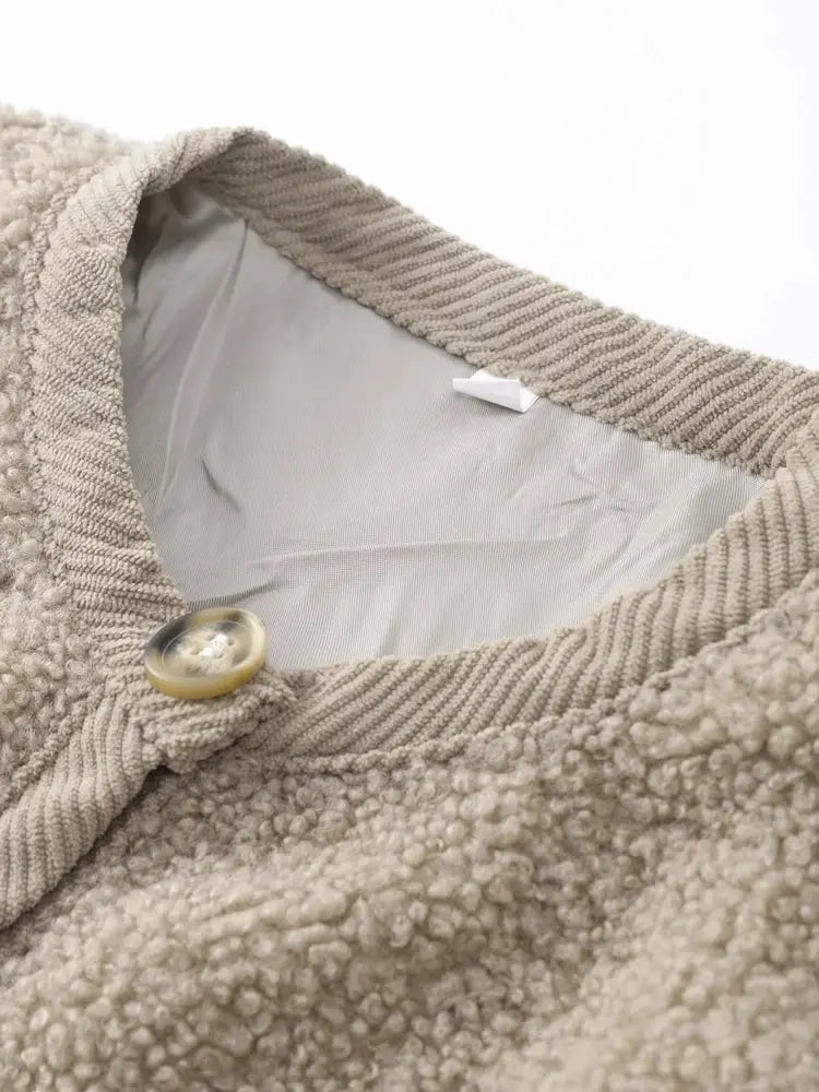 Women's jacket teddy material casual with zipper and side pockets