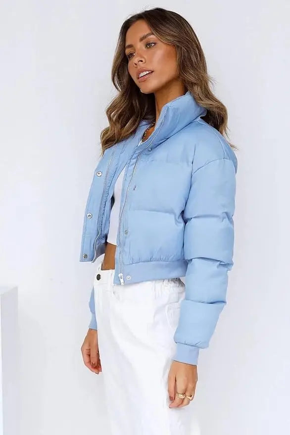 Women's padded short jacket fashionable with high collar and snap button closure