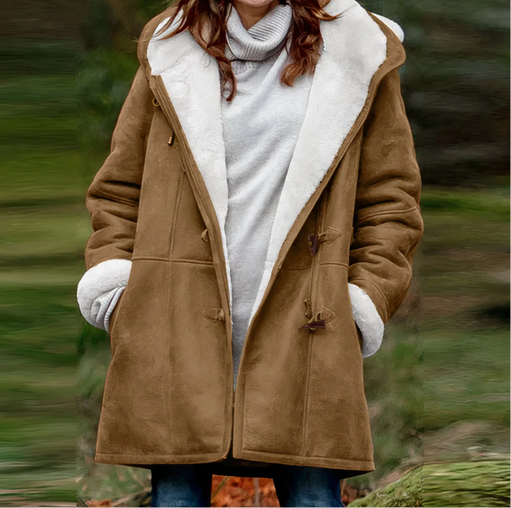 Women's jacket with vegan fur lining and tailored fit
