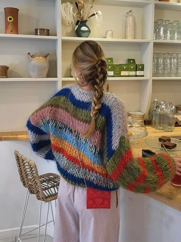 Women's sweater made of soft material with comfortable fit