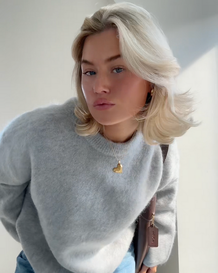 Women's Mohair Sweater Elegant for Style-Conscious