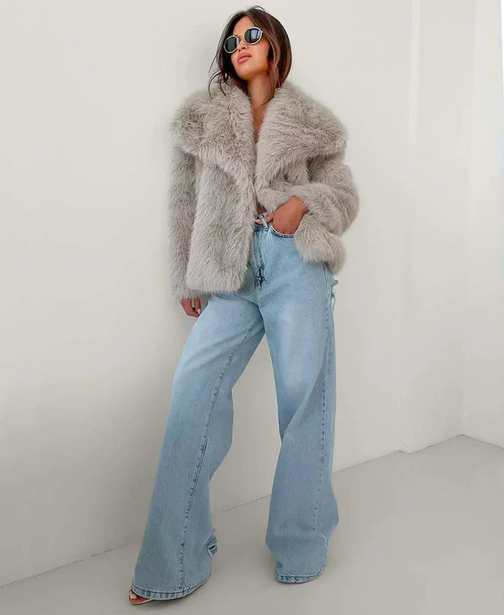Women’s Cozy Fur Coat