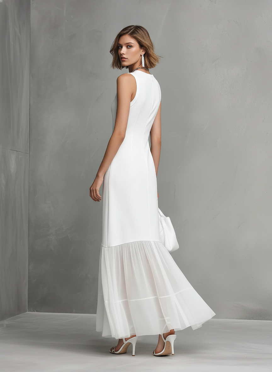 Elegancka biała sukienka midi z falbaną z szyfonu